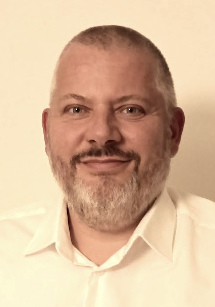 Die Arndt-Timo Niggemeyer Unternehmensberatung und Handelsvertretung bietet ihnen durch über 30 Jahre Berufserfahrung des Inhabers und zahlreiche marktführende Kooperationspartner enorme Spar- und Kostenoptimierungsmöglichkeiten.